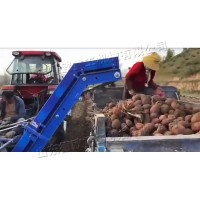 履帶式土豆收獲機拖拉機后置馬鈴薯紅薯收獲設備地下農作物挖掘機