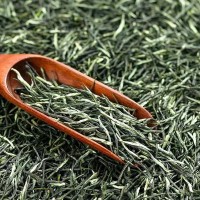 信陽(yáng)毛尖廠家批發(fā)2022年新茶明前毛尖茶特級(jí)散裝綠茶禮盒送禮500g