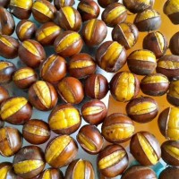 板栗批發(fā)糖炒栗子炒熟現(xiàn)炒即食開口糖炒栗子大個(gè)帶殼甘栗堅(jiān)果零食