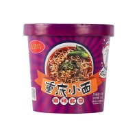 重慶小面私房牛肉面桶裝泡面非油炸即食速食網(wǎng)紅小面整箱批發(fā)