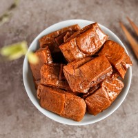 烤肉豆干250g網(wǎng)紅零食夾肉豆脯休閑食品即食豆腐干獨立包裝批發(fā)